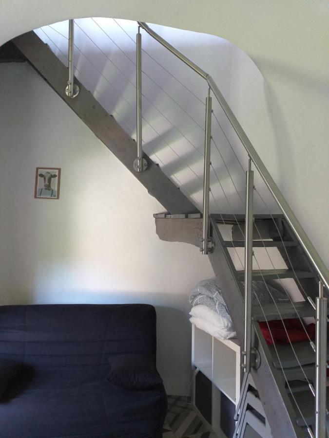 Pigeonnier Hotel Vic-le-Comte ภายนอก รูปภาพ