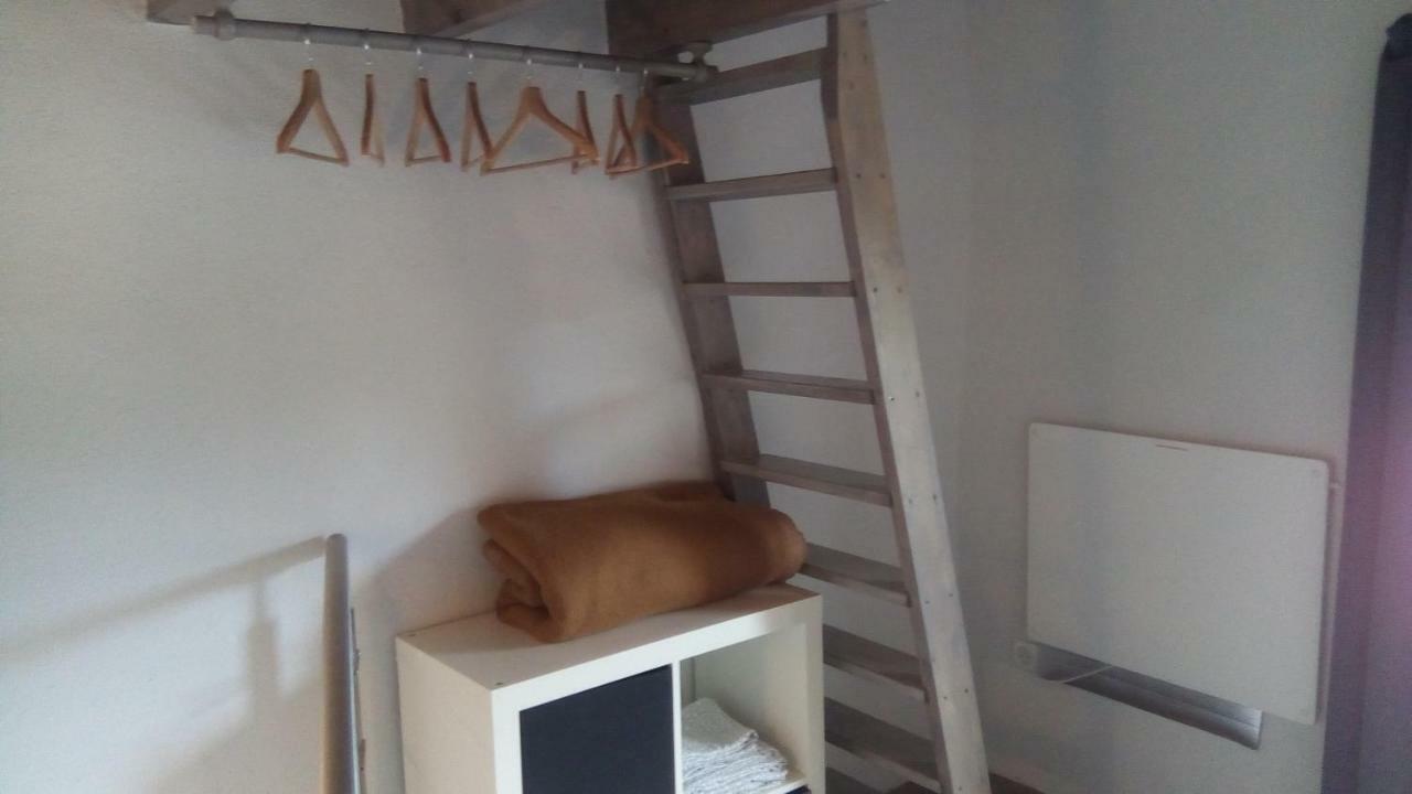 Pigeonnier Hotel Vic-le-Comte ภายนอก รูปภาพ